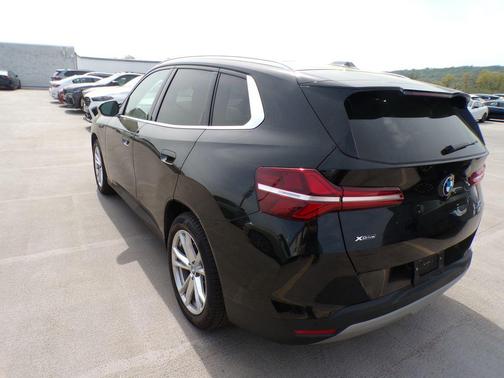 Black Sapphire Metallic 2025 BMW X3 30 xDrive