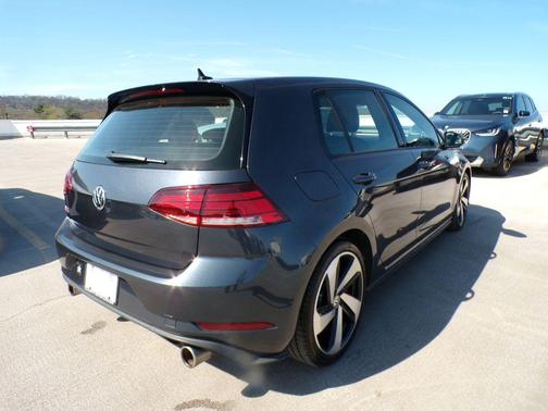 2019 Volkswagen Golf GTI 2.0T S 4-Door