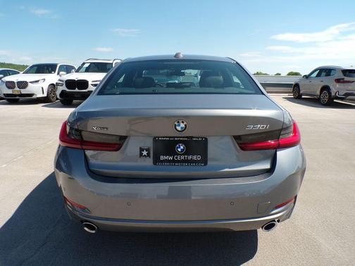 Skyscraper Grey Metallic 2025 BMW 330 xDrive