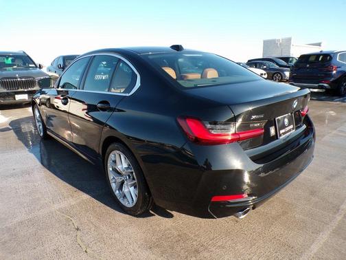2025 BMW 330 xDrive
