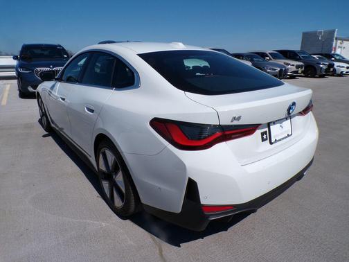 Alpine White 2025 BMW i4 Gran Coupe xDrive40