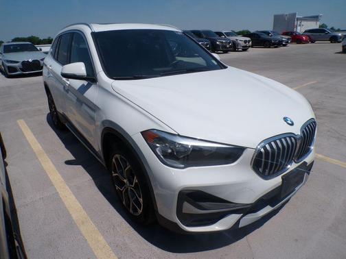 Alpine White 2021 BMW X1 xDrive28i