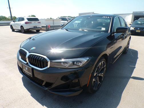 Black Sapphire Metallic 2025 BMW 330 xDrive