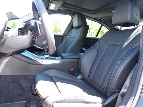 Black Sapphire Metallic 2025 BMW 330 xDrive