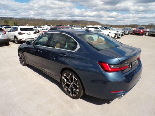 Arctic Race Blue Metallic 2025 BMW 330 xDrive