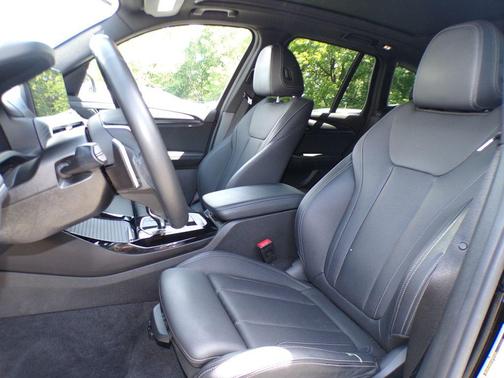 Jet Black 2023 BMW X3 xDrive30i