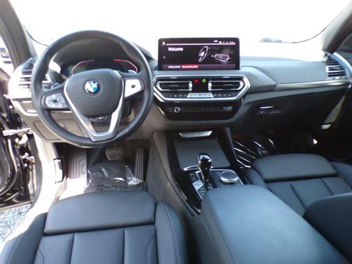 Jet Black 2023 BMW X3 xDrive30i