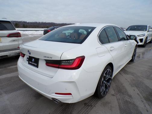 2025 BMW 330 xDrive