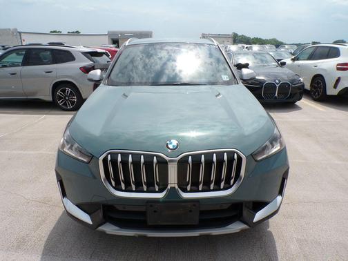Cape York Green Metallic 2024 BMW X1 xDrive28i