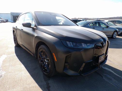 2026 BMW iX xDrive45