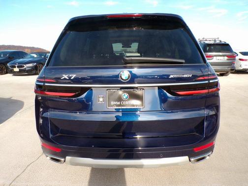 2024 BMW X7 xDrive40i