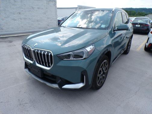 Cape York Green Metallic 2026 BMW X1 xDrive28i