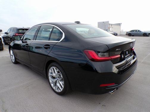 2025 BMW 330 xDrive