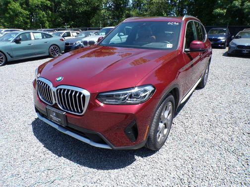 Aventurin Red Metallic 2023 BMW X3 xDrive30i