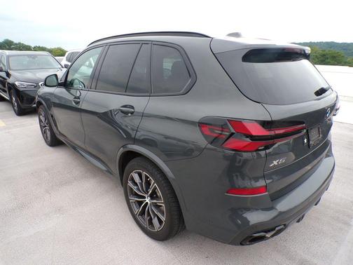 Dravit Grey Metallic 2024 BMW X5 xDrive40i