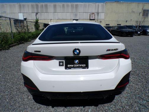 Alpine White 2024 BMW M440 i xDrive