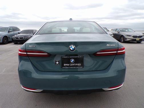 2025 BMW 530 xDrive