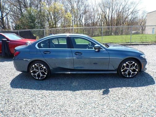 Arctic Race Blue Metallic 2025 BMW 330 xDrive