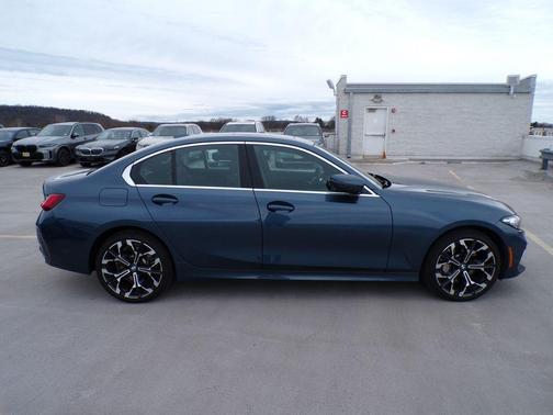 Arctic Race Blue Metallic 2025 BMW 330 xDrive