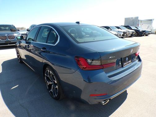 Arctic Race Blue Metallic 2025 BMW 330 xDrive