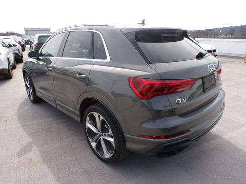 Chronos Gray Metallic 2020 Audi Q3 45 S line Premium Plus