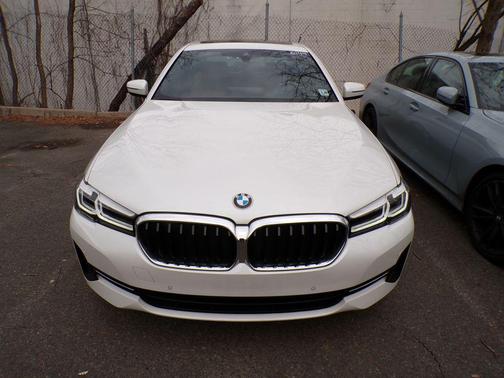 2023 BMW 540 i xDrive