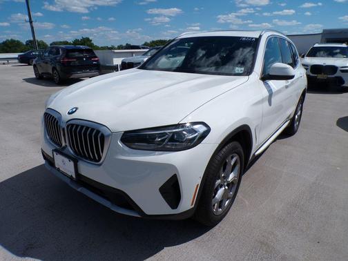 Alpine White 2024 BMW X3 xDrive30i