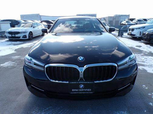 2023 BMW 530 i xDrive