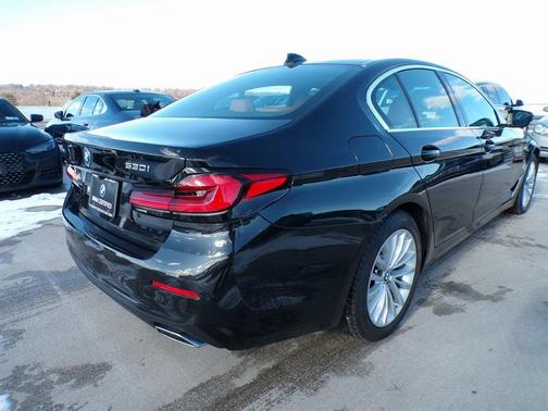 2023 BMW 530 i xDrive