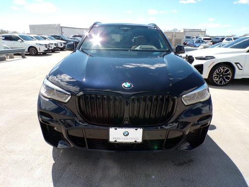 Carbon Black Metallic 2023 BMW X5 M50i