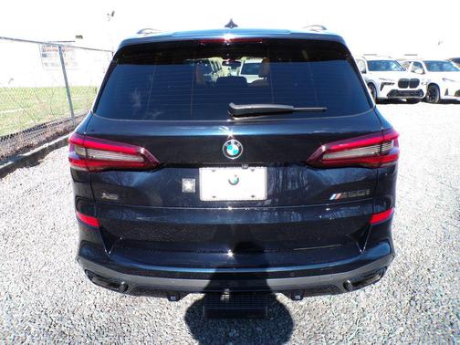Carbon Black Metallic 2023 BMW X5 M50i