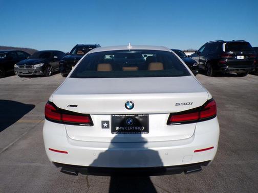 2023 BMW 530 i xDrive