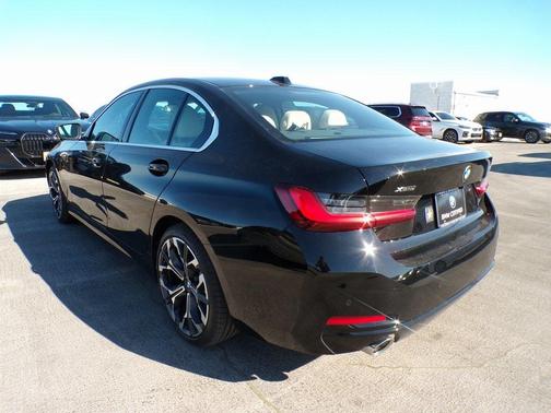 2025 BMW 330 xDrive