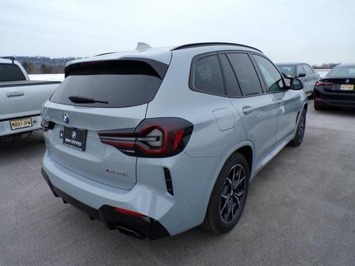 2024 BMW X3 M40i