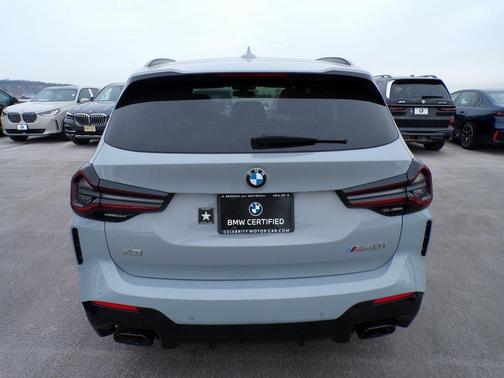 2024 BMW X3 M40i