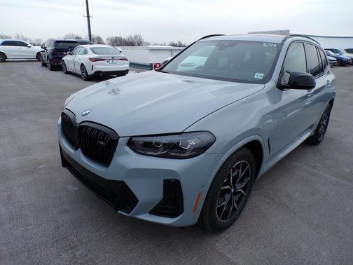 2024 BMW X3 M40i