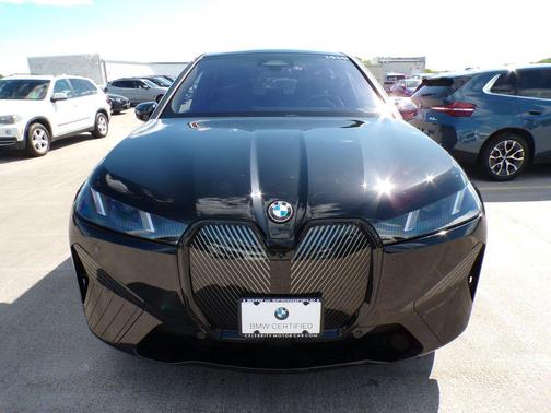 Black Sapphire Metallic 2026 BMW iX xDrive60