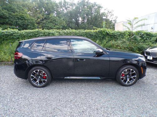 Black Sapphire Metallic 2026 BMW X3 30 xDrive