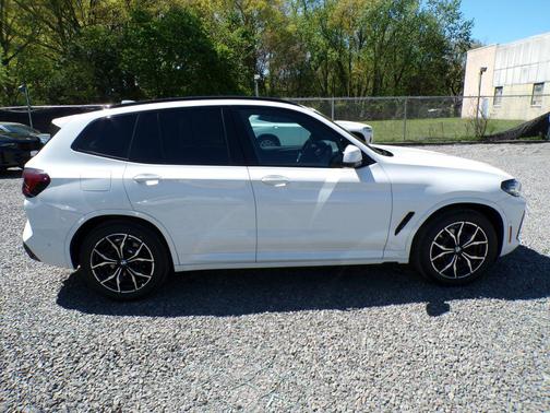 Alpine White 2023 BMW X3 xDrive30i