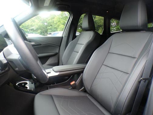 Alpine White 2026 BMW X1 xDrive28i