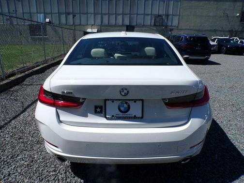 Alpine White 2025 BMW 330 xDrive