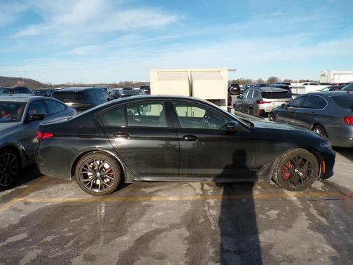 2023 BMW 540 i xDrive