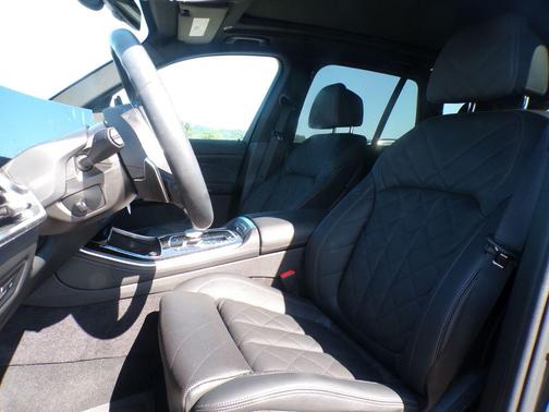 Dravit Grey Metallic 2026 BMW X5 xDrive40i