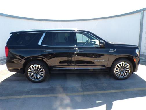 Onyx Black 2024 GMC Yukon Denali Ultimate