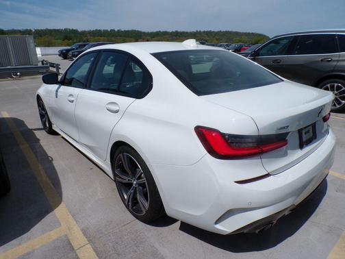 Alpine White 2020 BMW 330 xDrive