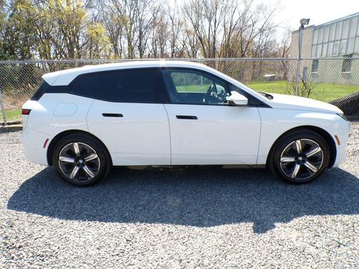 Alpine White 2026 BMW iX xDrive45