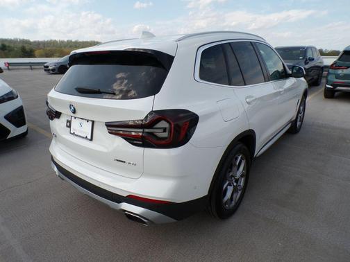 Alpine White 2023 BMW X3 xDrive30i