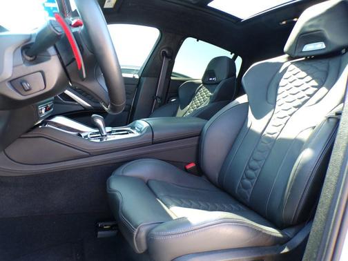 Alpine White 2025 BMW X6 M Base