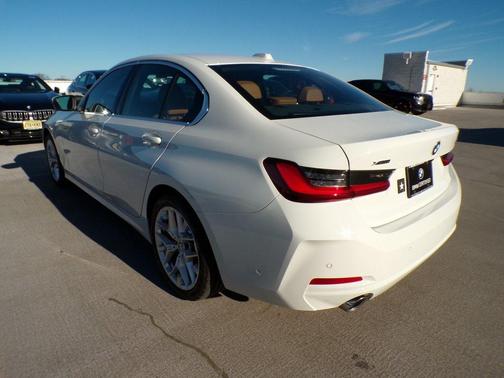 2025 BMW 330 xDrive