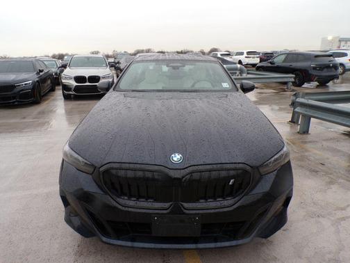 2025 BMW i5 xDrive40